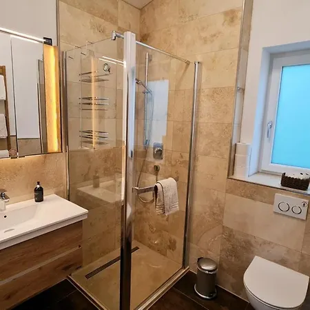 公寓 Alpina Sonnen-appartements Incl Xl-sonnen-terrasse & Koenigscard