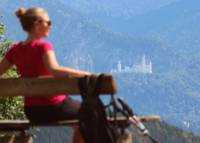 Alpina Sonnen-appartements Incl Xl-sonnen-terrasse & Koenigscard * Füssen