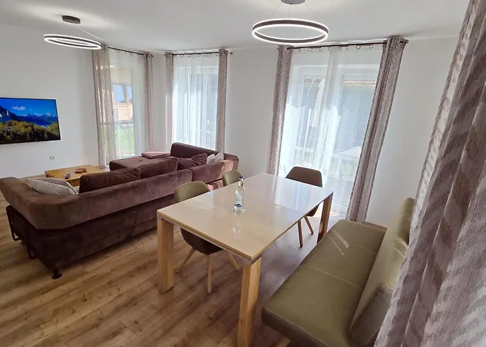 Alpina Sonnen-appartements Incl Xl-sonnen-terrasse & Koenigscard Appartamento Füssen